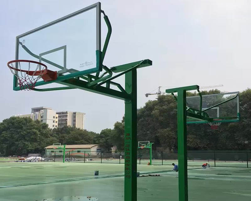籃球架