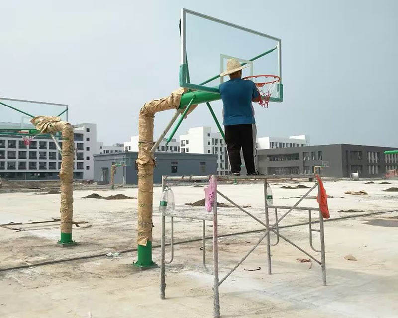 籃球架